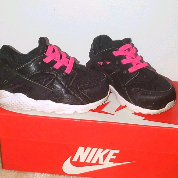 Nike huarache shoes - Picture 1 of 2